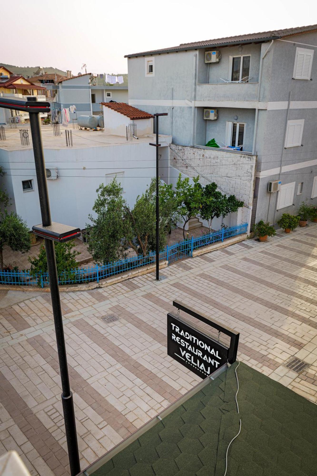 Hotel Veliaj Ksamil Exterior photo